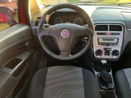 FIAT - PUNTO - 2011/2011 - Vermelha - R$ 36.900,00