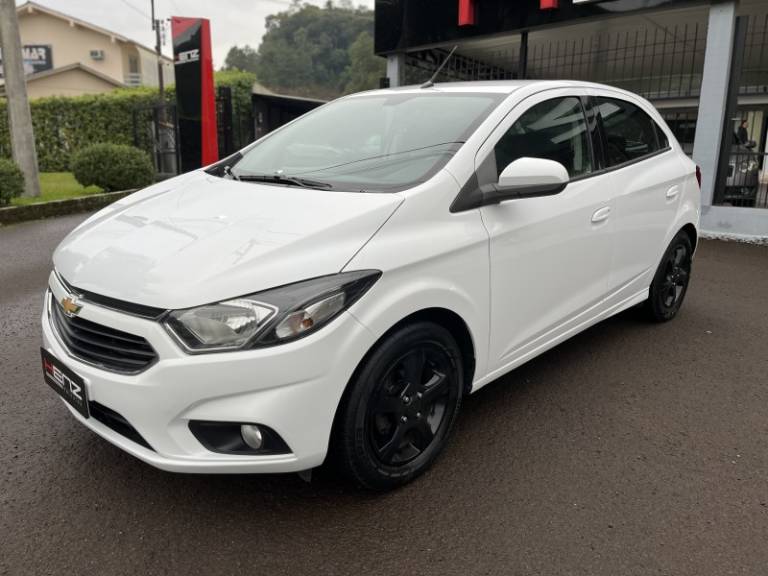 CHEVROLET - ONIX - 2019/2019 - Branca - Sob Consulta