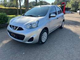 NISSAN - MARCH - 2016/2017 - Prata - R$ 45.900,00