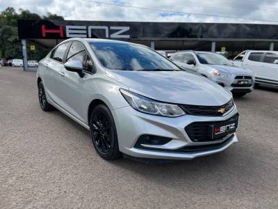 CHEVROLET - CRUZE - 2018/2019 - Prata - R$ 92.900,00