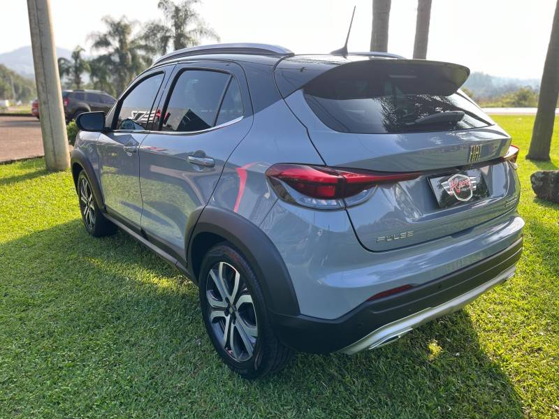 FIAT - PULSE - 2021/2022 - Cinza - R$ 111.900,00