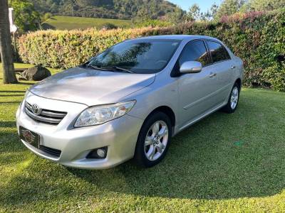 TOYOTA - COROLLA - 2009/2010 - Prata - R$ 57.900,00