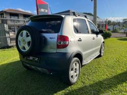 VOLKSWAGEN - CROSSFOX - 2007/2008 - Prata - R$ 35.900,00