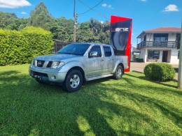 NISSAN - FRONTIER - 2011/2011 - Prata - Sob Consulta